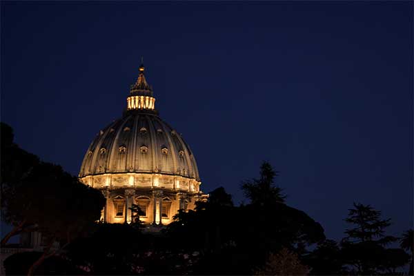 cupola-st-peter-by-night-tour