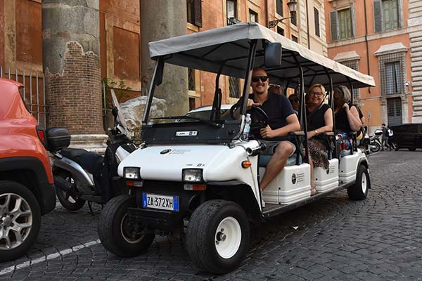 food-tour-in-golf-cart-rome